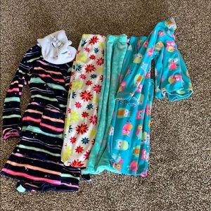 Lot of 5 youth pjs